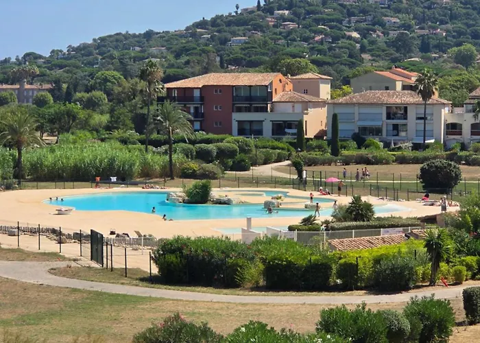 Bright With Golf Course View Appartement *