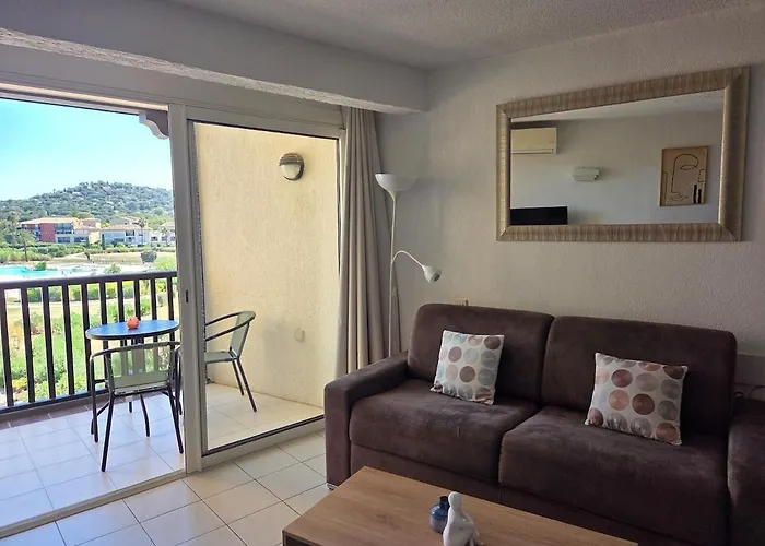 Bright With Golf Course View Appartement Gassin