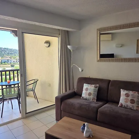 Bright With Golf Course View Apartman Gassin